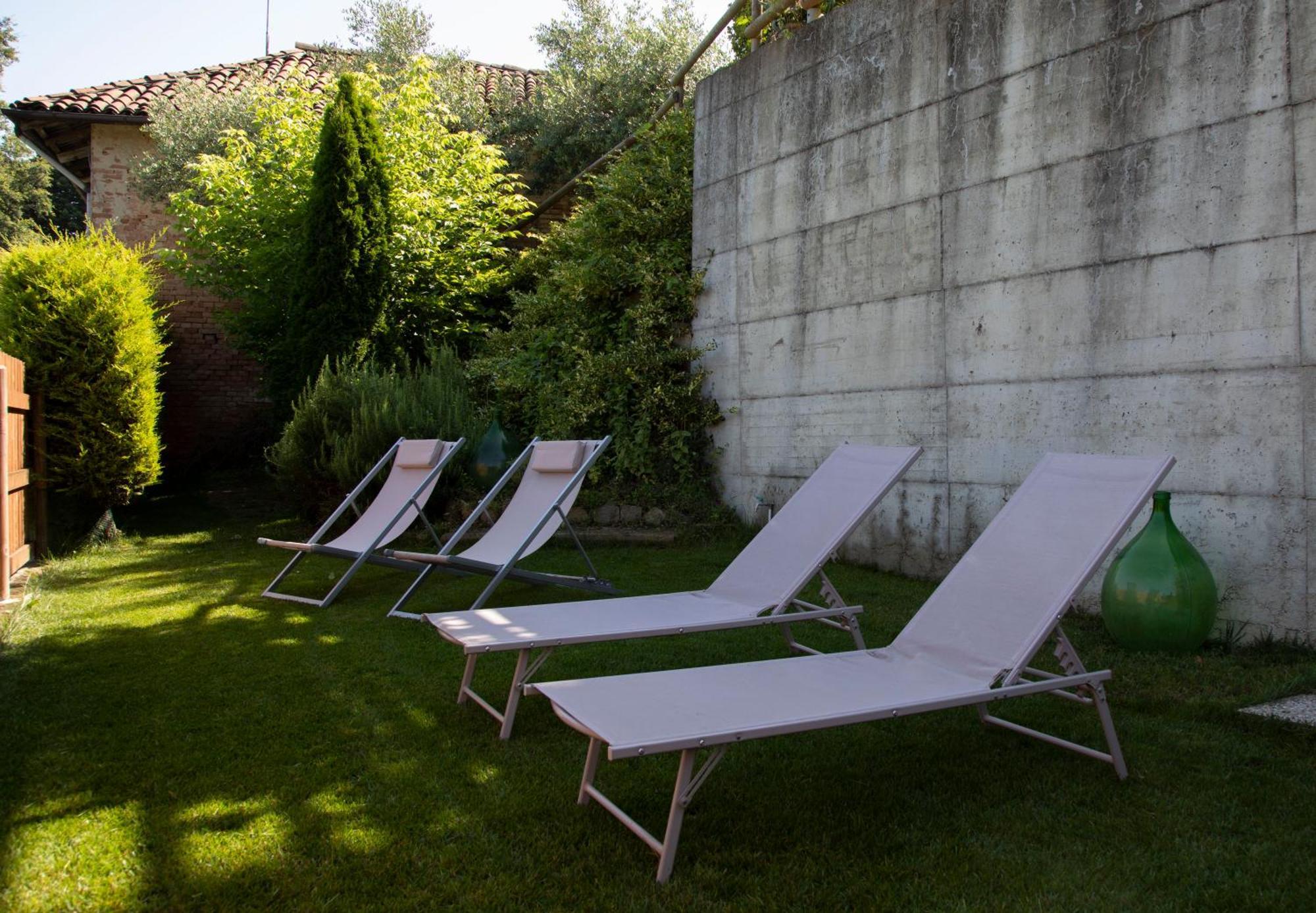 Casa Graziella - La Casetta Portacomaro Exteriör bild